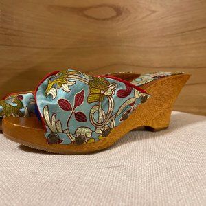 vintage inspired wooden slip on clog - satin fabric